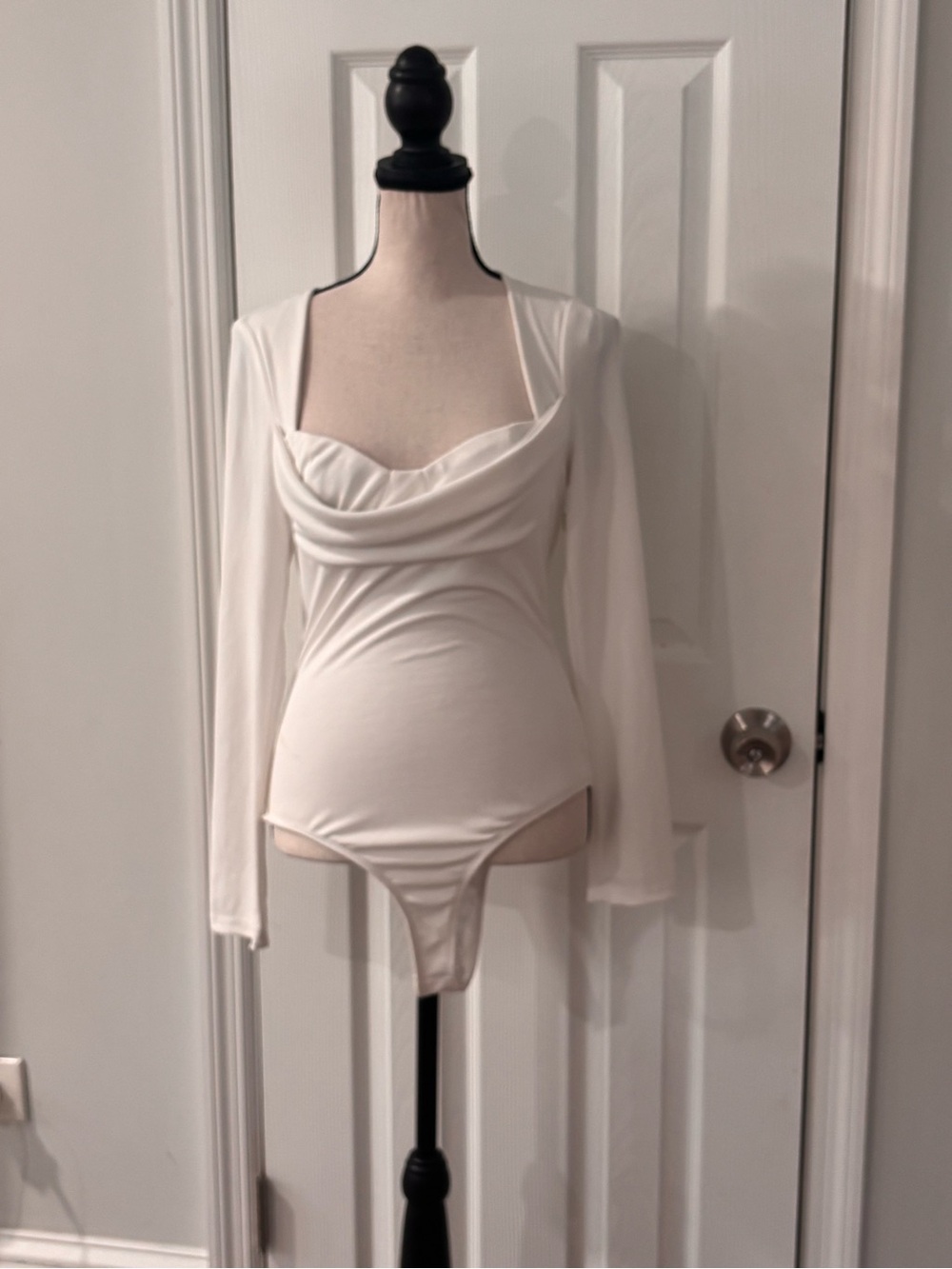 ⚪️Astr White Draped Bust Long-Sleeve Bodysuit - Picture 2 of 13
